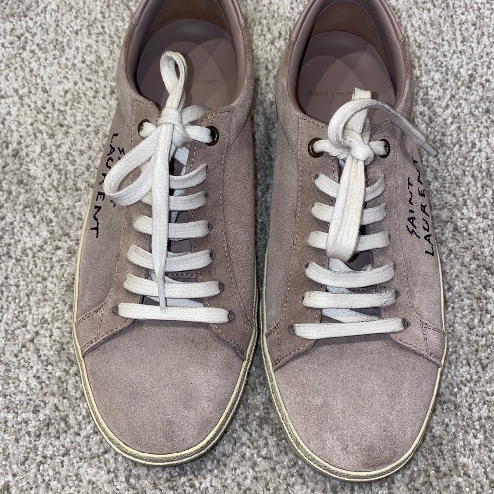 Saint Laurent Women's Pink Shoes Suede Sneakers Sneakers.
